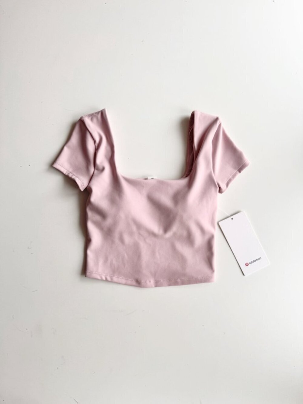 NWT LULULEMON Wunder Under Smooth Cover Pink Haze Square Neck T-Shirt, Size 0